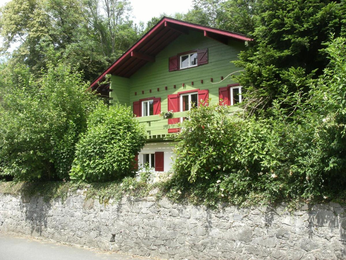 Green Bike Pyrenees Louvie Juzon Exterior photo